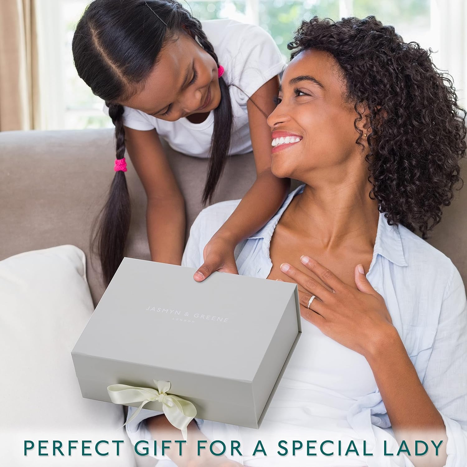 Luxury Spa Birthday Gifts for Women Self Care Gift Set with Lavender - Lullora