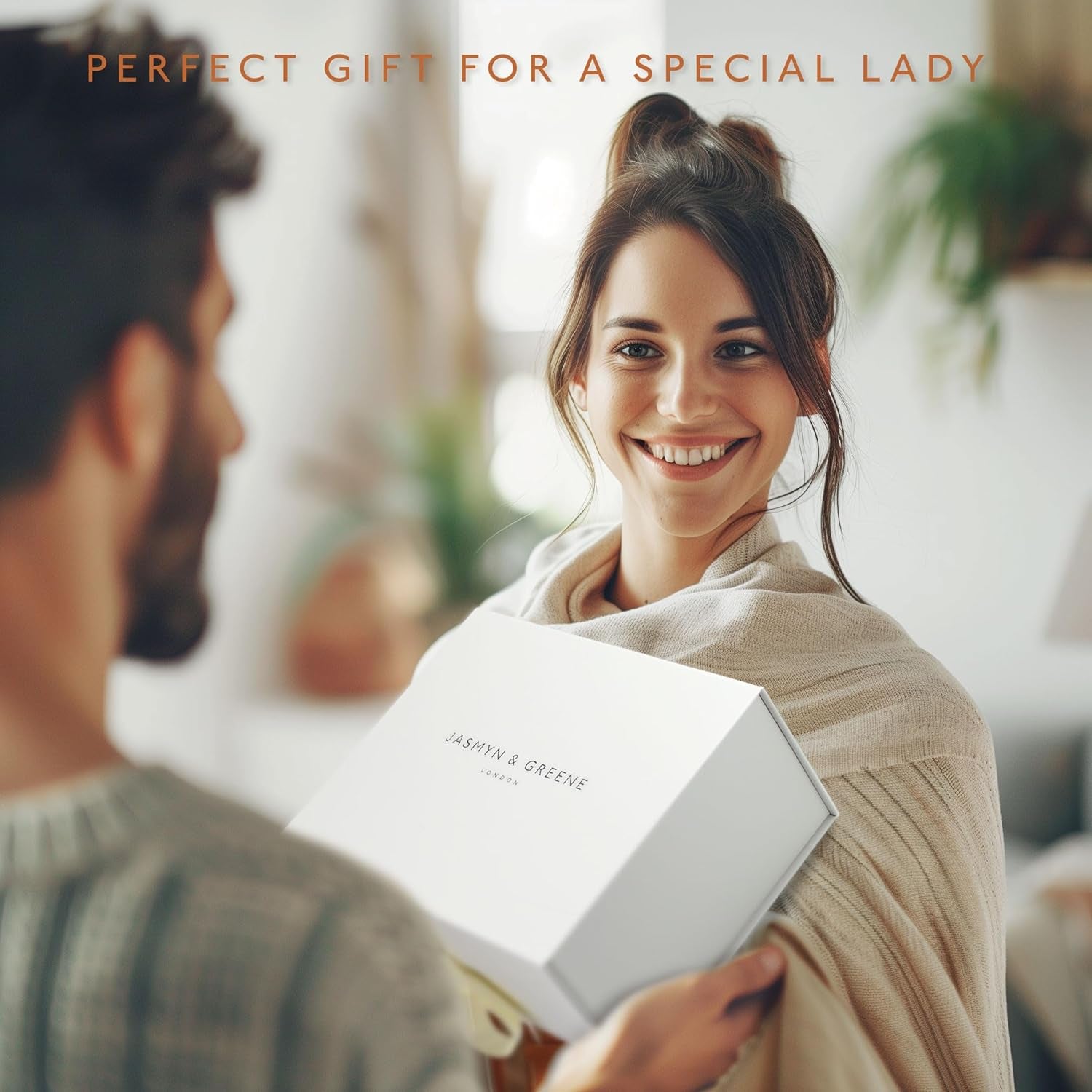 Luxury Spa Birthday Gifts for Women Self Care Gift Set with Lavender - Lullora